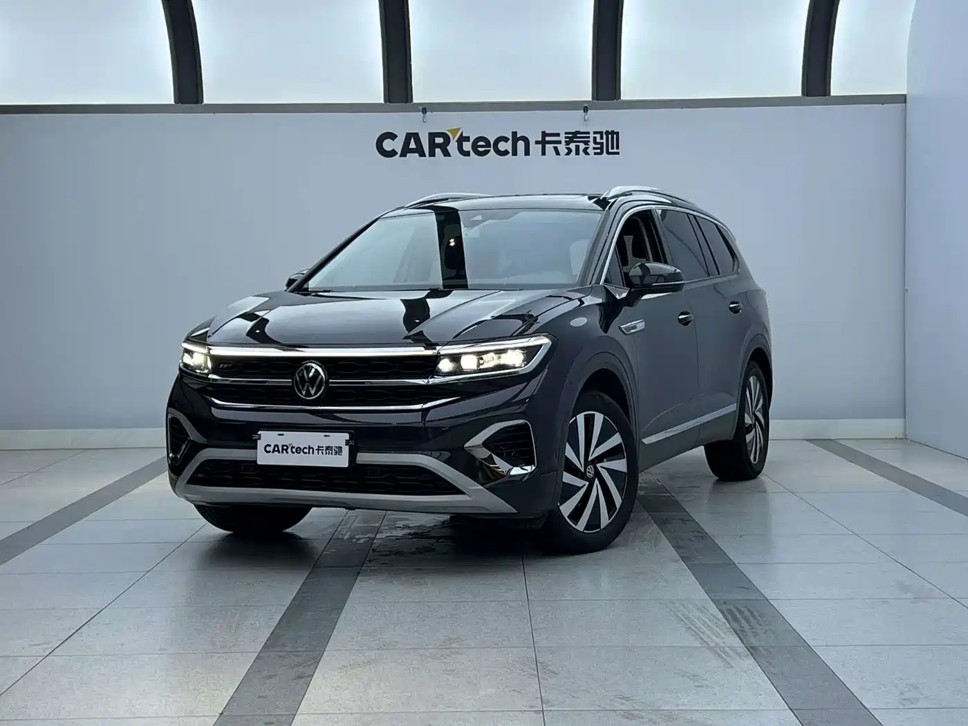 Фото 1 - Volkswagen Talagon