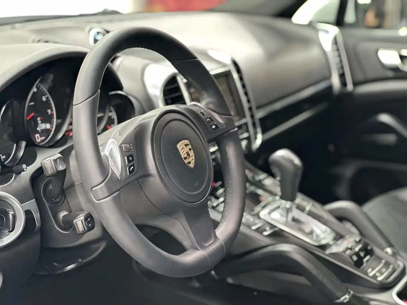 Porsche Cayenne 2011 Cayenne 3.0T фото 12