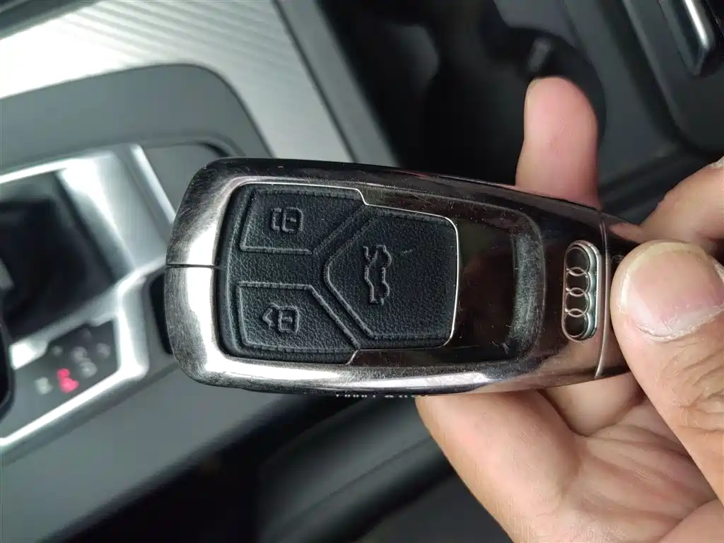 Audi Q5L 2018 45 TFSI Exclusive Fashion (China V) фото 17