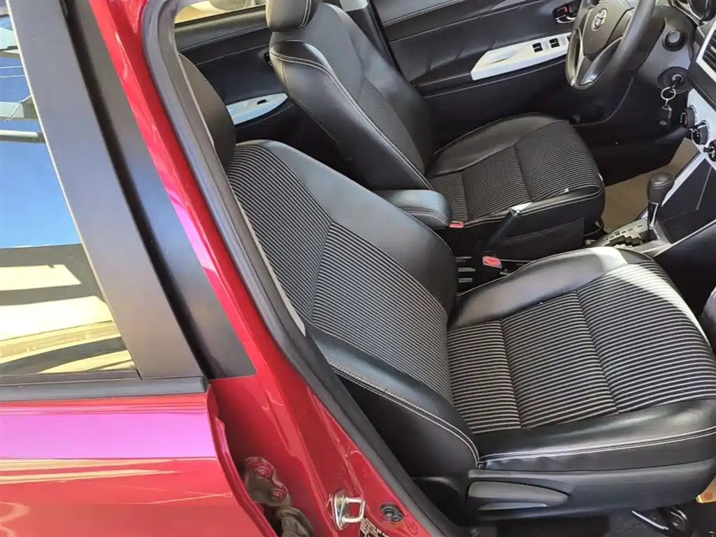 Toyota YARiS L Zhi Xuan 2015 1.5G Auto Sunroof Special Edition фото 25