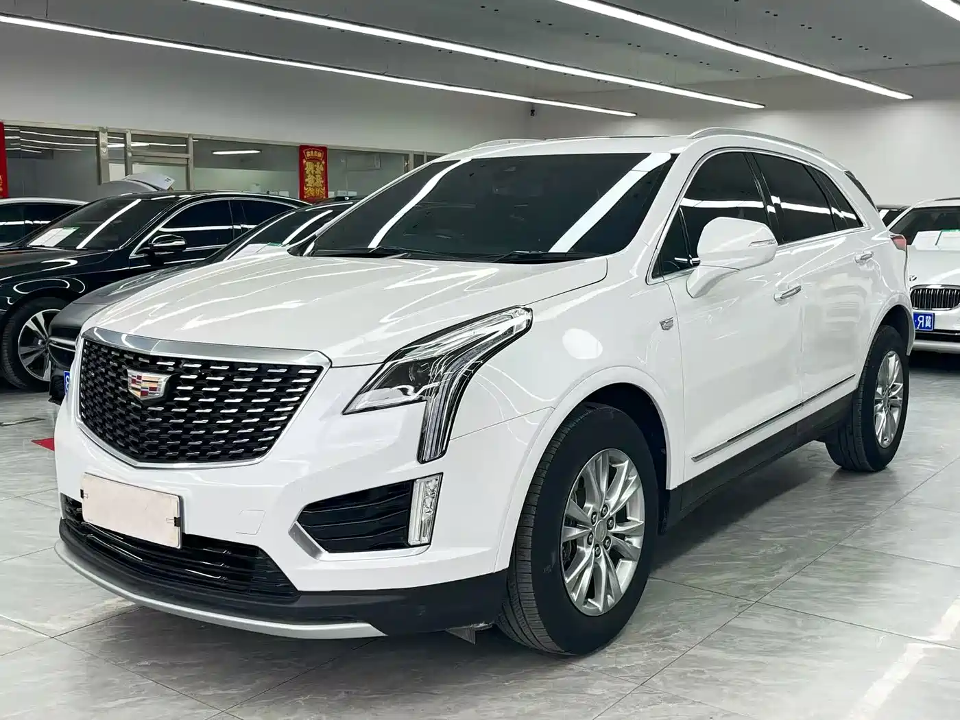 CADILLAC XT5