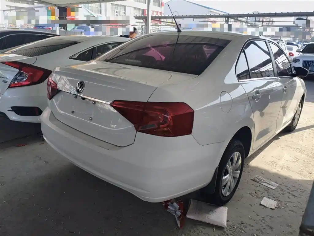 Volkswagen Jetta 2017 1.5L Automatic Fashion фото 5