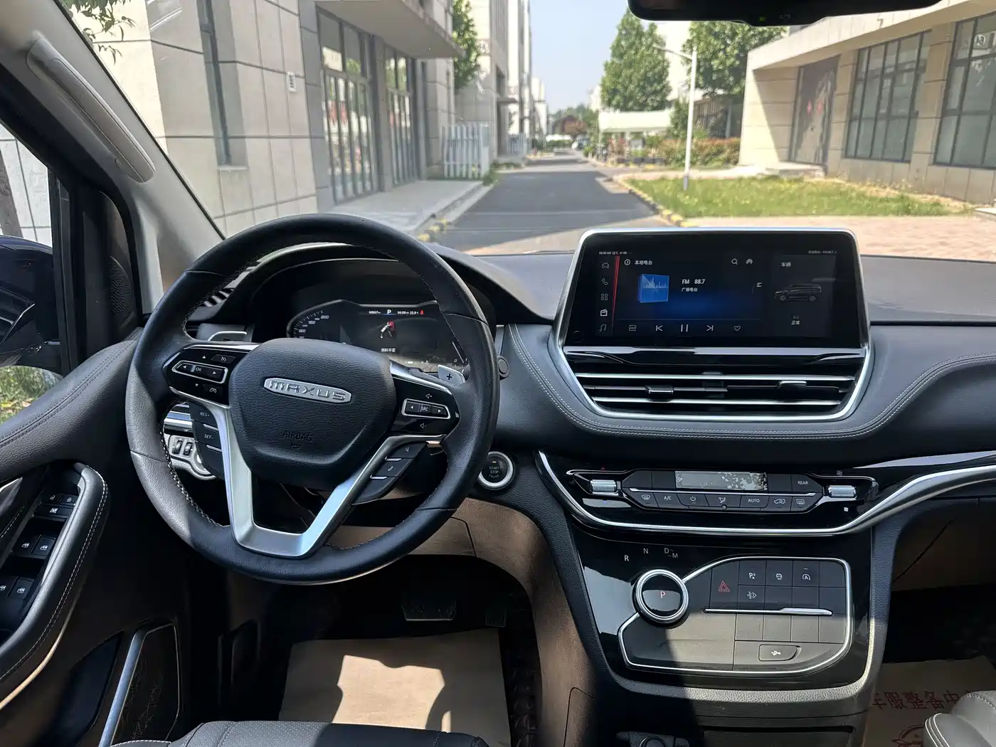 SAIC Maxus Maxus G20 2021 PLUS 2.0T Diesel Automatic Luxury Edition фото 8