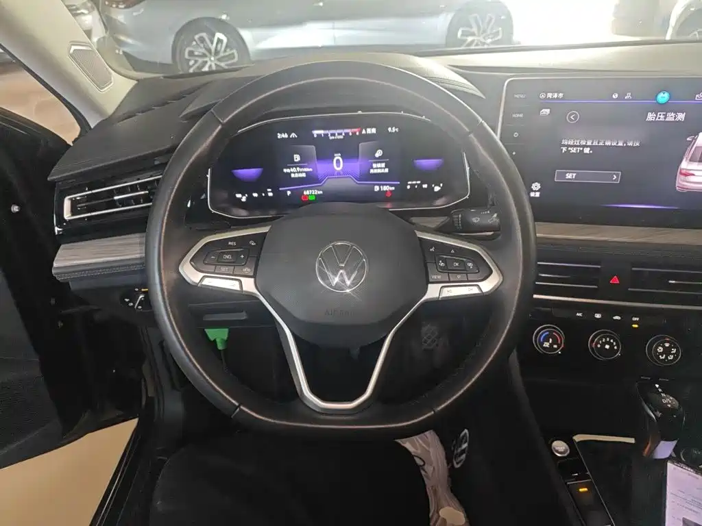 Volkswagen Sagitar, миниатюра 8