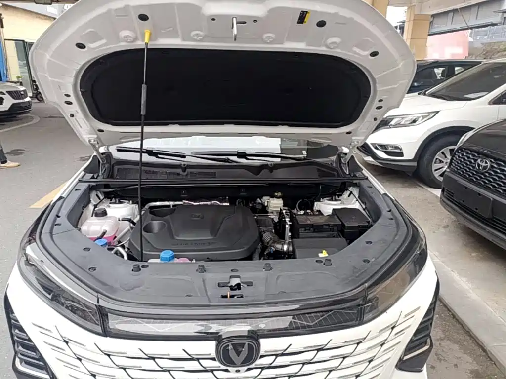 Changan CS75 PLUS 2026 2026 Model 1.5T New Blue Whale Smart Navigation Edition