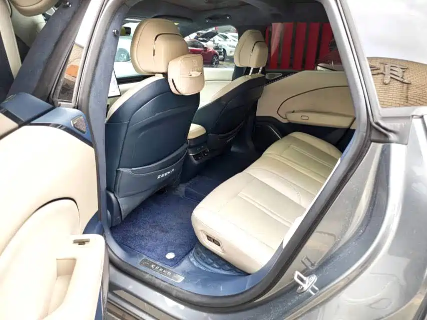 ZEEKR EXTREME KRYPTON 007