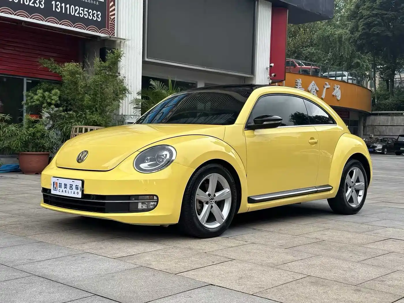 Фото 1 - Volkswagen Beetle