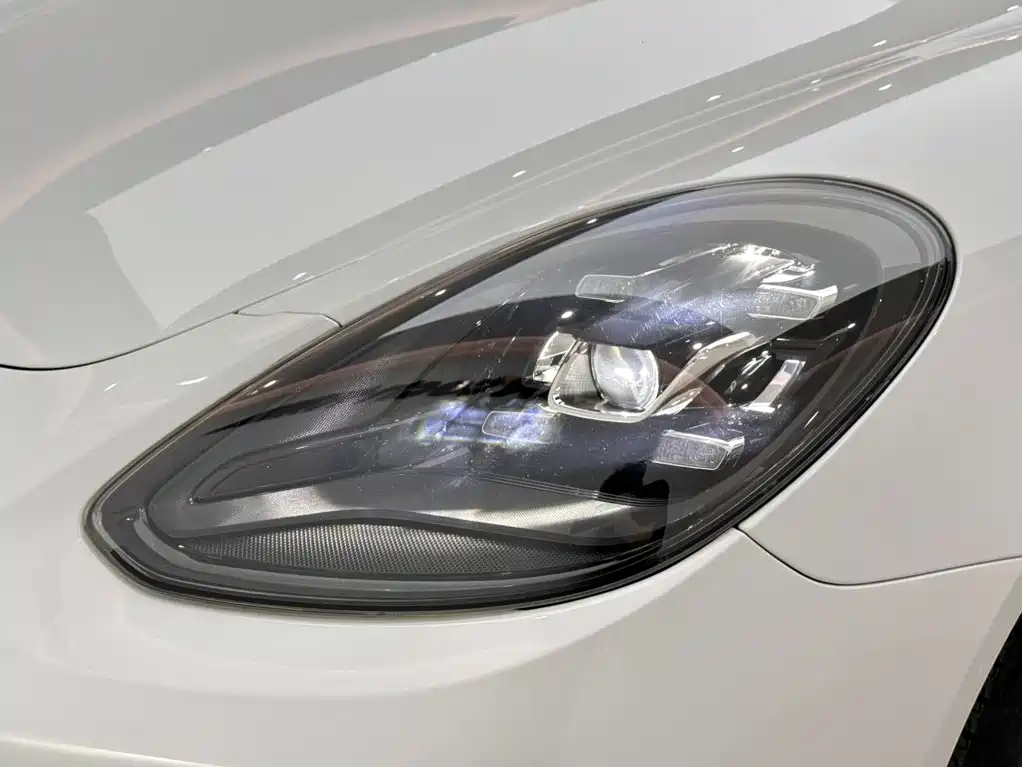 Porsche Panamera, миниатюра 20