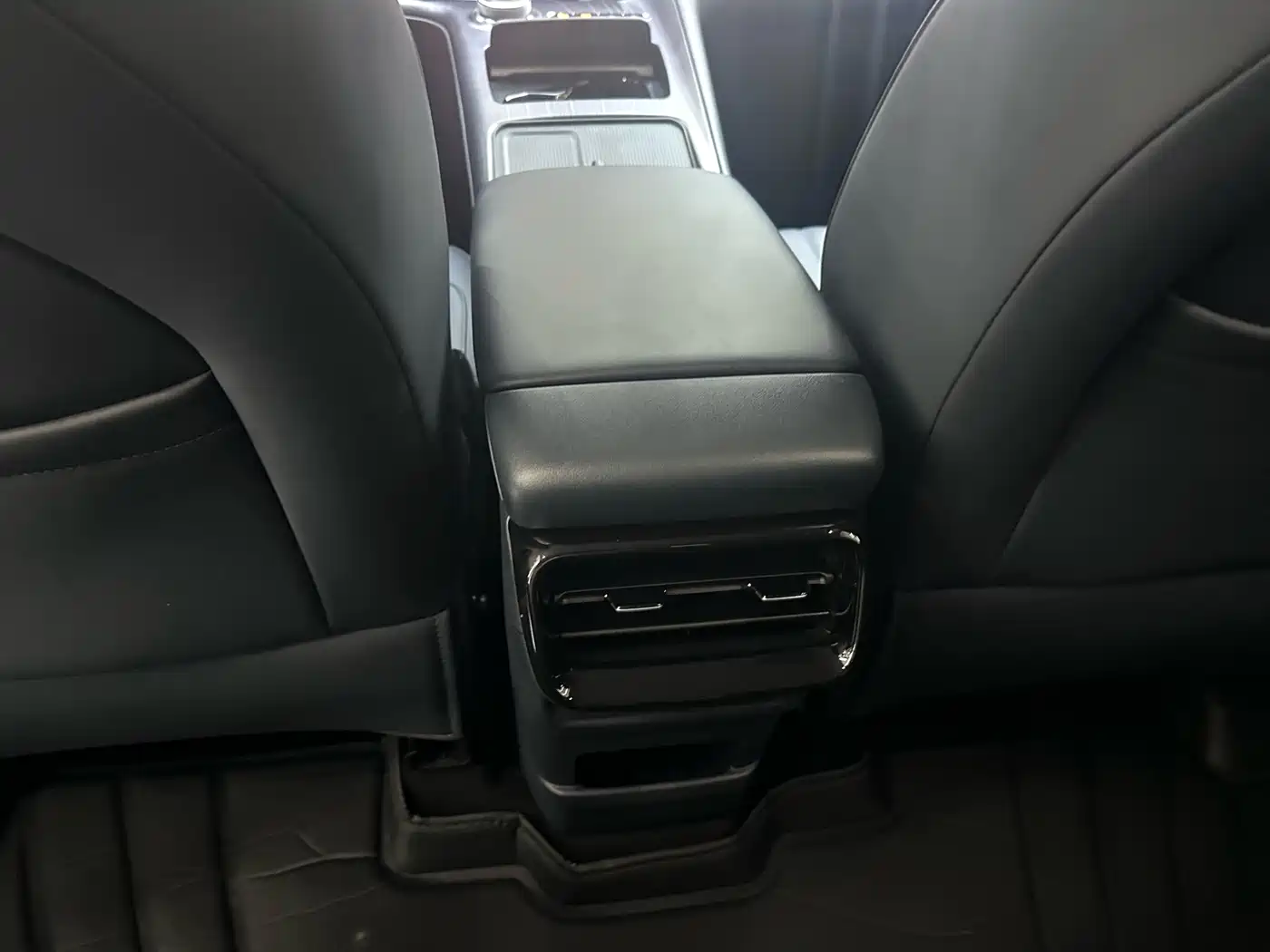 Geely Galaxy Galaxy E5 2026 610km Explorer+ Edition 10