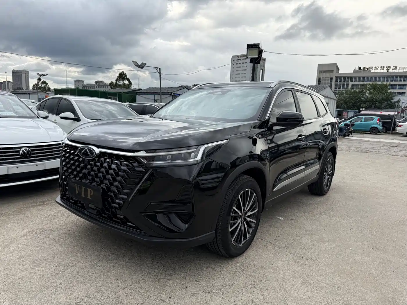 Chery Tiggo 8 PRO 2025 2025 290T 2WD Luxury Edition