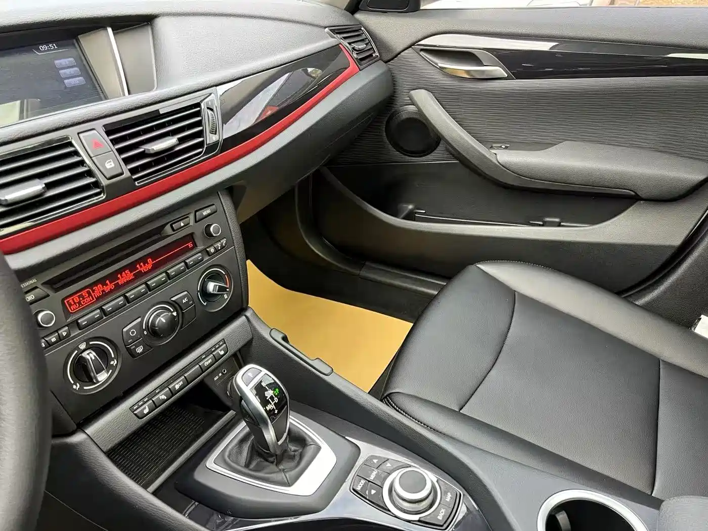 Фото 5 - BMW X1