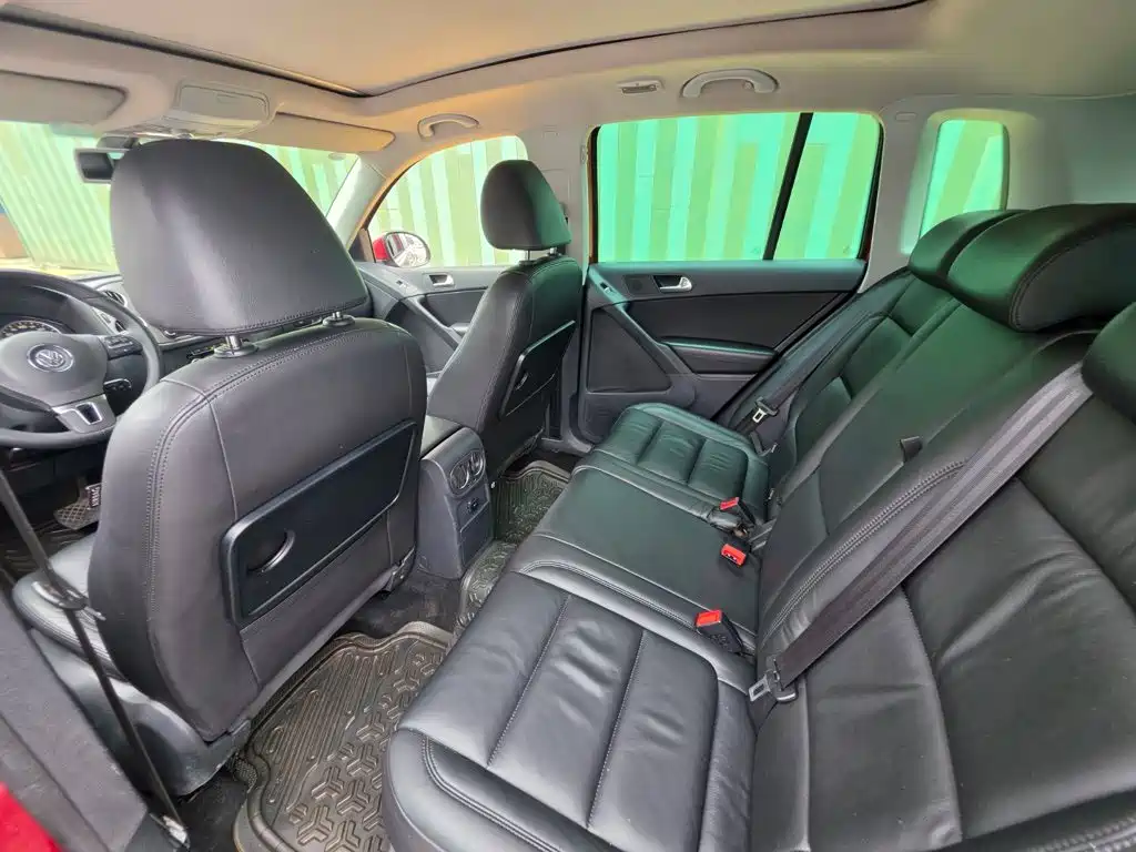 Фото 8 - Volkswagen Tiguan