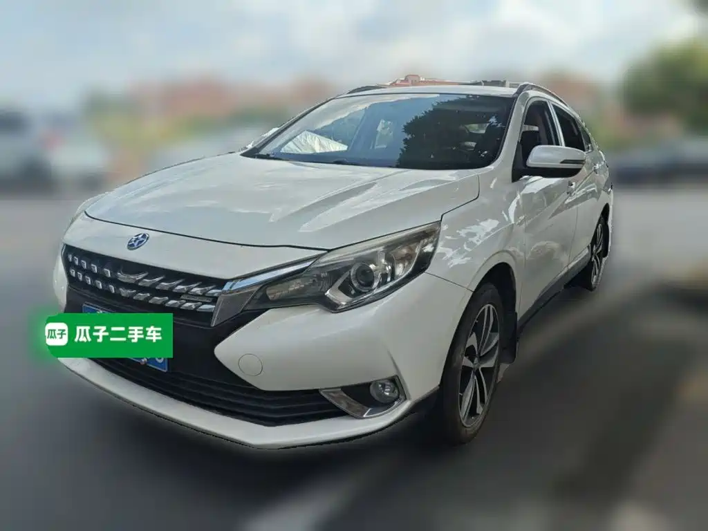 2018 Venucia T90