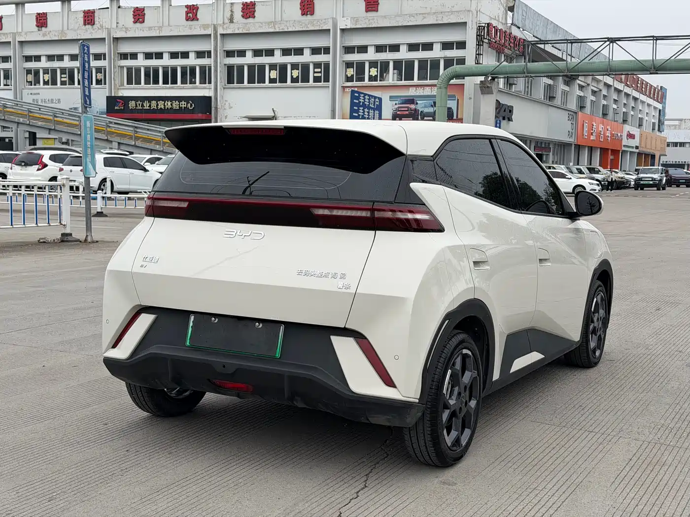 BYD Seagull 2024 Glory Edition 305km Freedom Edition фото 11
