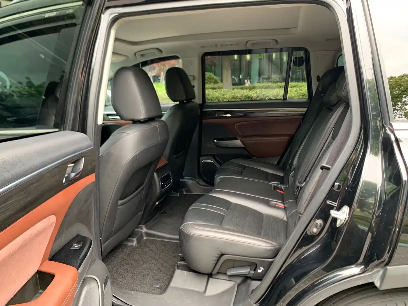 GAC Trumpchi Trumpchi GS8 2017 320T 2WD Luxury Smart Connect (7-seater) фото 10