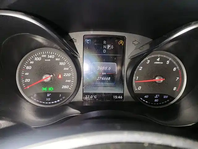 Mercedes-Benz C-Class 2015 C 260 L Sport — фото 4