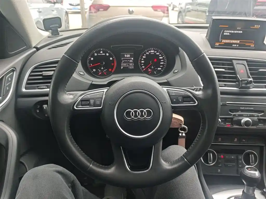 Audi Q3 2018 30th Anniversary Edition 30 TFSI Fashion фото 11