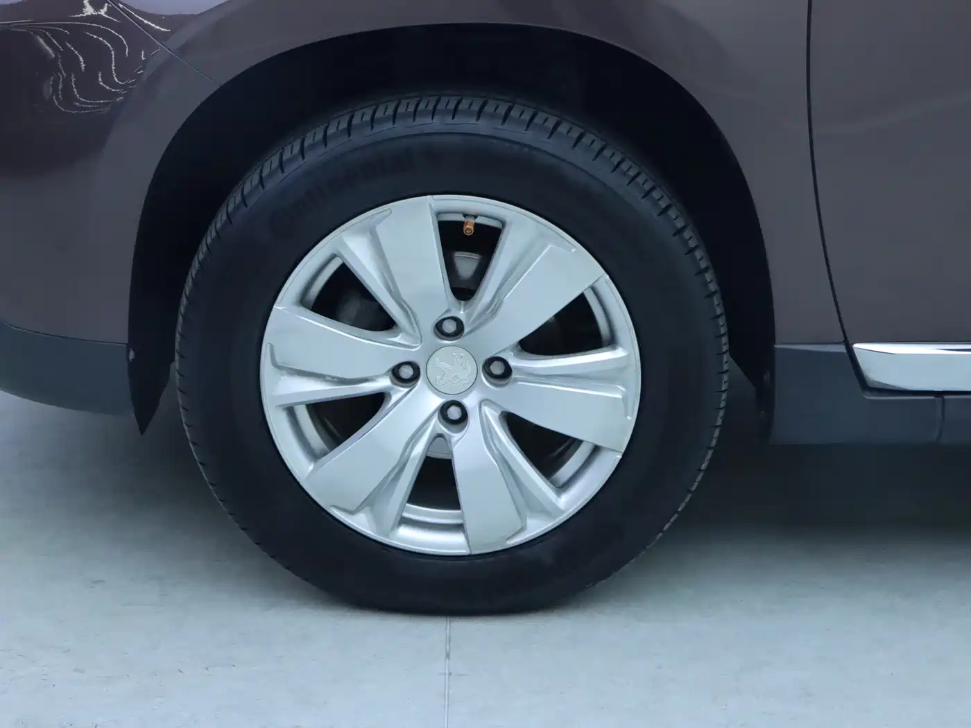 Peugeot 2008 2014 1.6L Automatic Fashion Edition фото 4