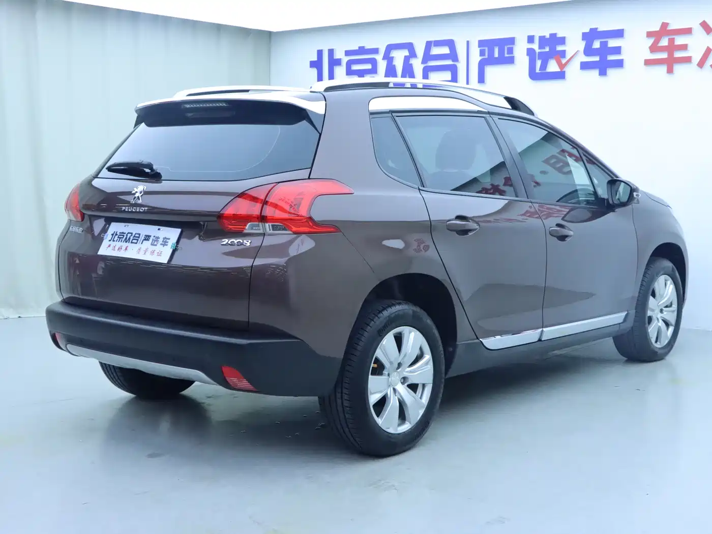 Peugeot 2008 2014 1.6L Automatic Fashion Edition фото 22
