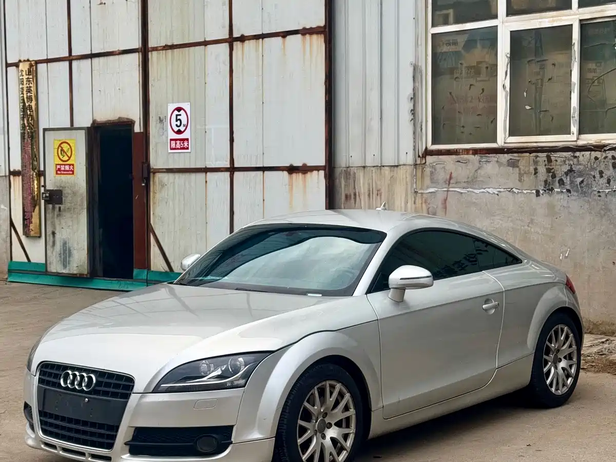 Фото 8 - Audi TT