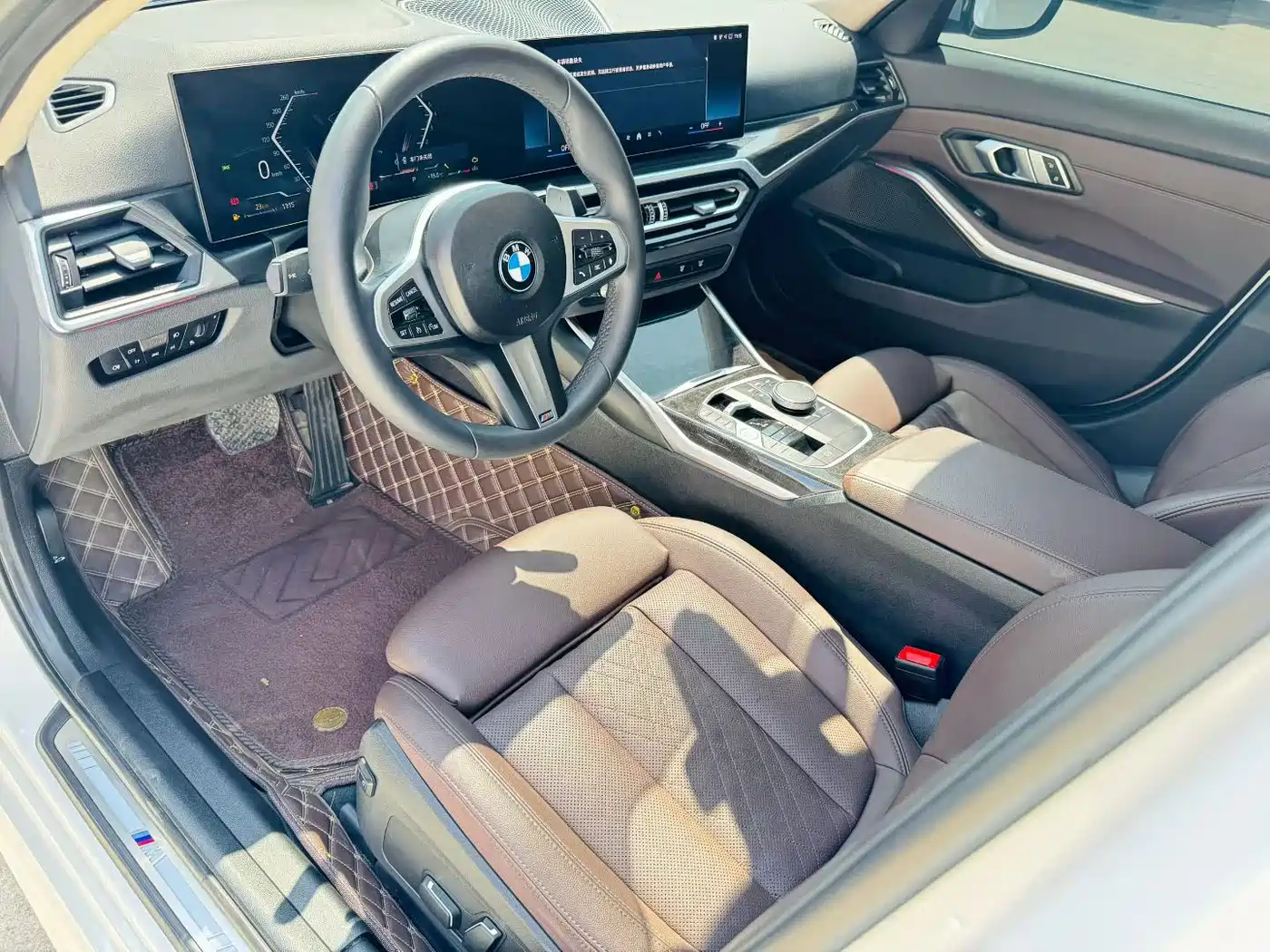 BMW 3 Series 2024 325Li M Sport Package фото 4