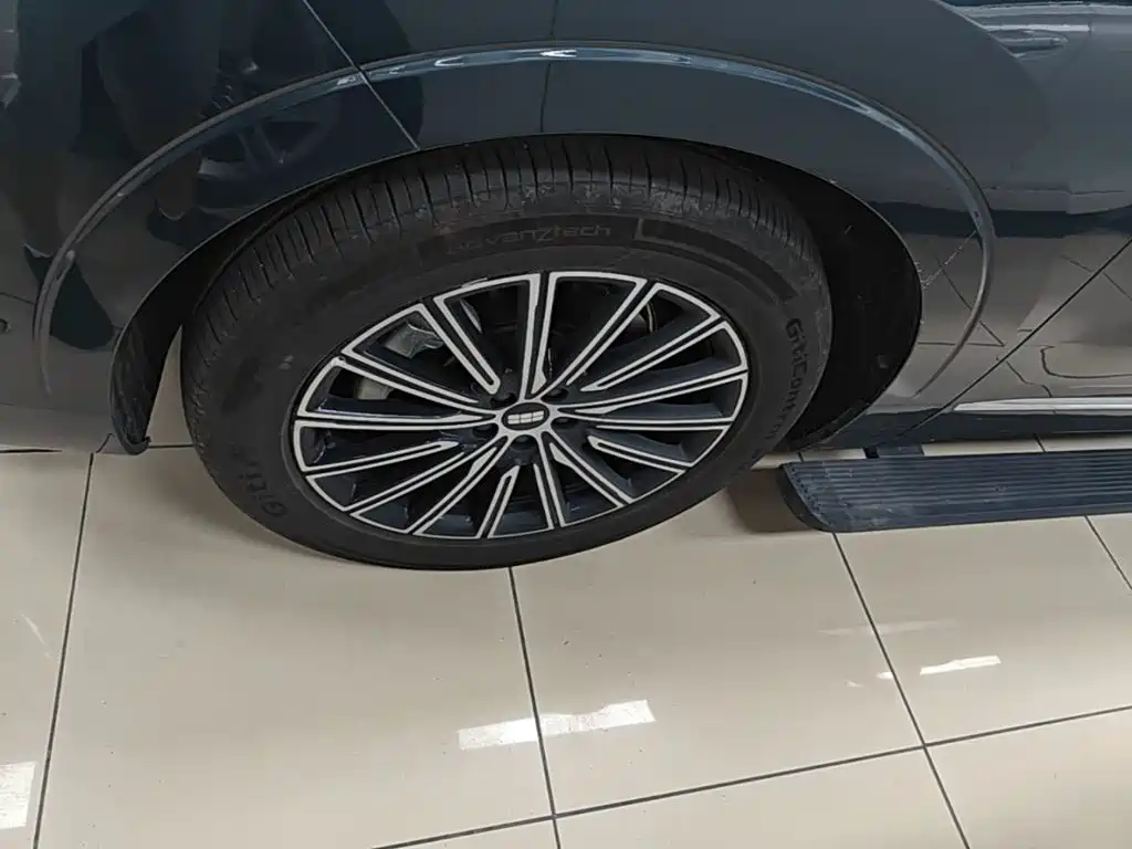 Geely Galaxy Galaxy M9 2025 2025 Model 230km 2WD Explorer+ Edition