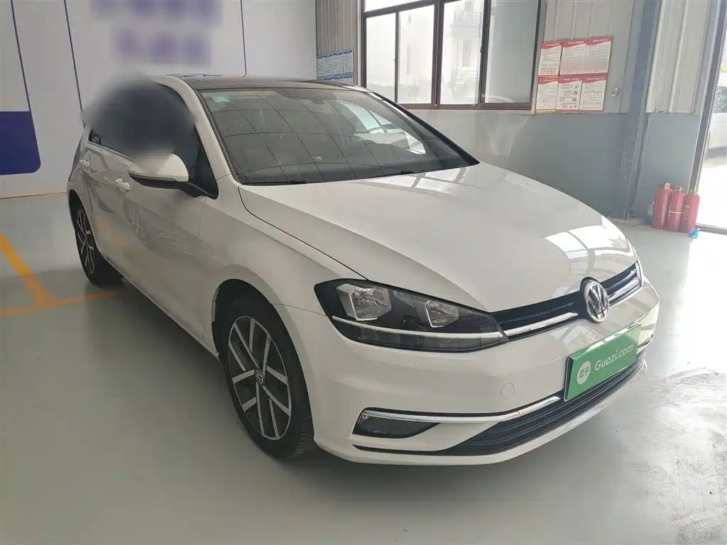Volkswagen Golf 2020 280TSI DSG Luxury фото 4