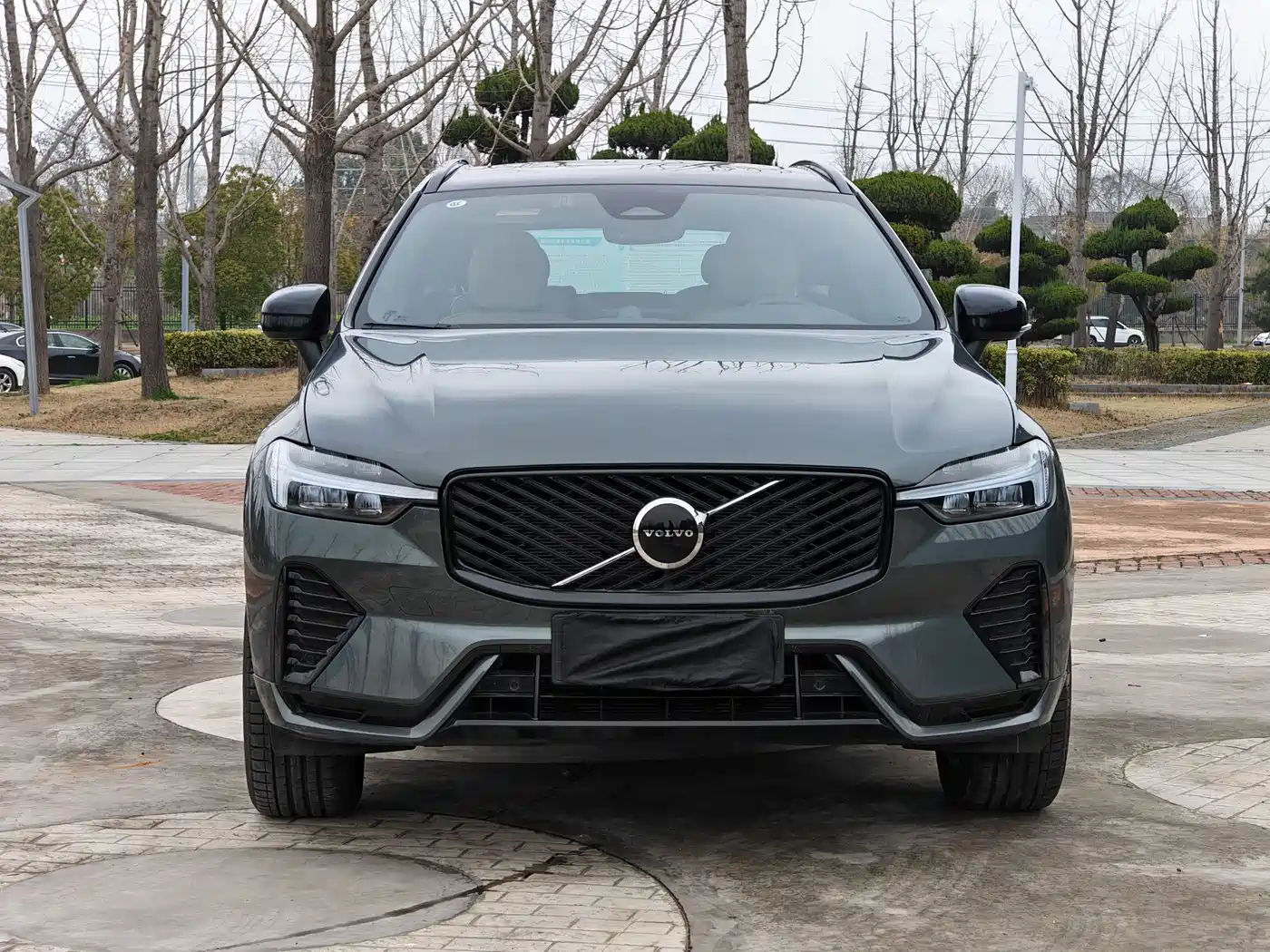 Volvo XC60 2026 B5 AWD Zhiyuan Sport Edition фото 2