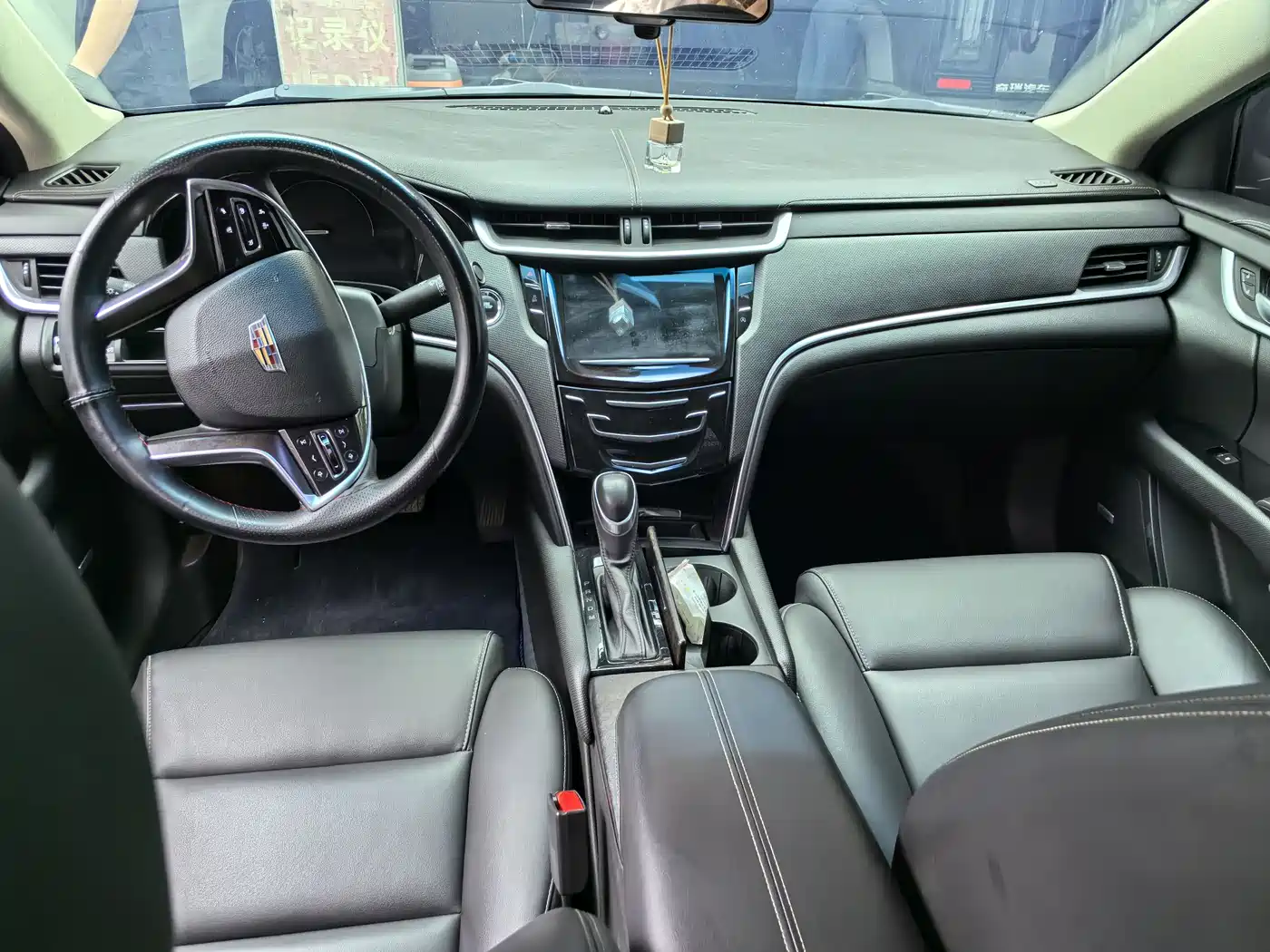 Cadillac XTS 2018 28T Technology фото 8