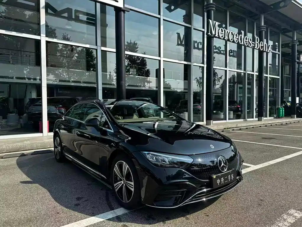 Mercedes-Benz EQE 2025 2025 Model 500 4MATIC Luxury Edition