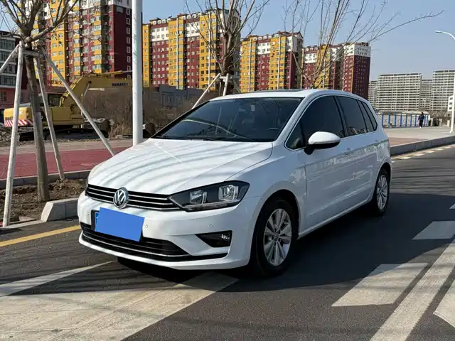 VOLKSWAGEN GOLF*JIAYU