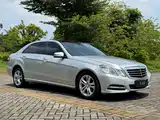 Фото 3 - Mercedes-Benz E-Class