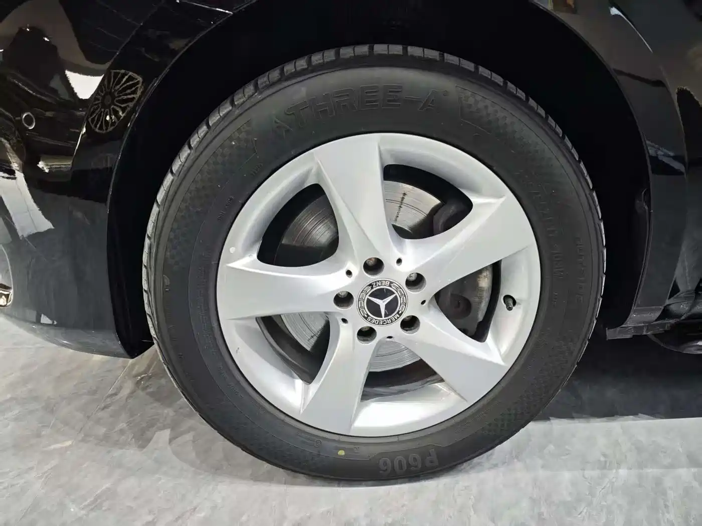 Mercedes-Benz Vito 2018 2.0T Business Edition China VI фото 4