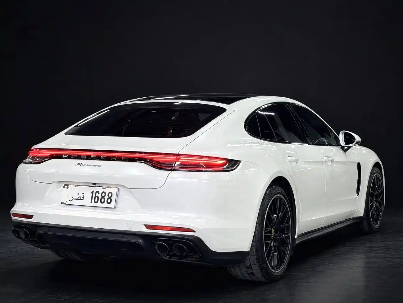 Фото 8 - Porsche Panamera