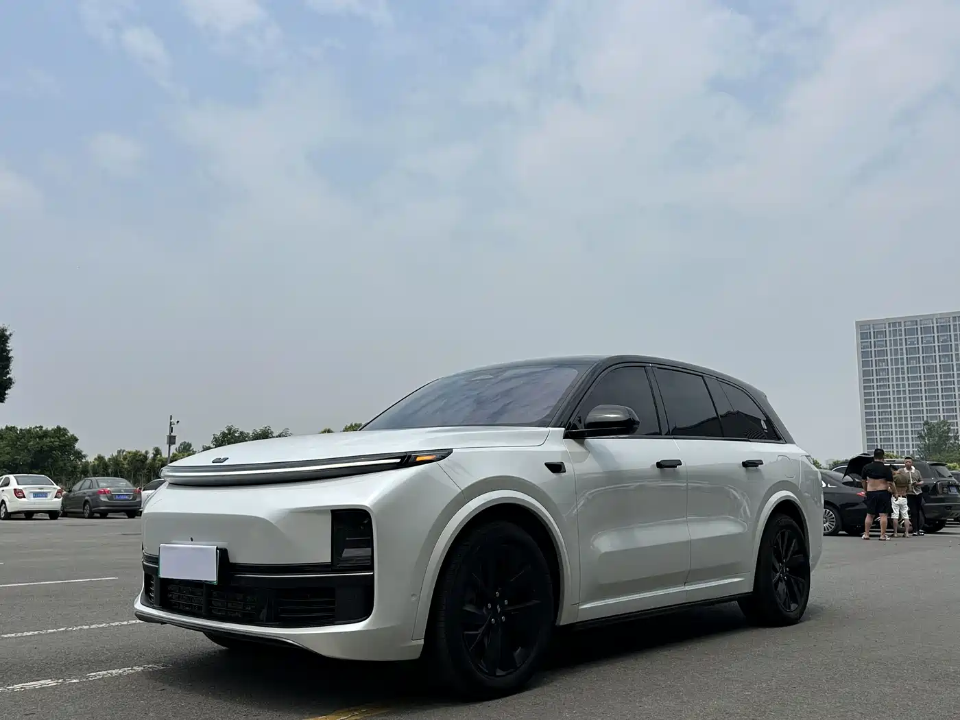 Li Auto L8 2023