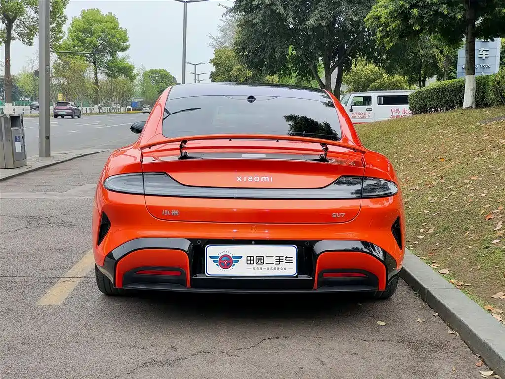 XIAOMI CAR XIAOMI SU7
