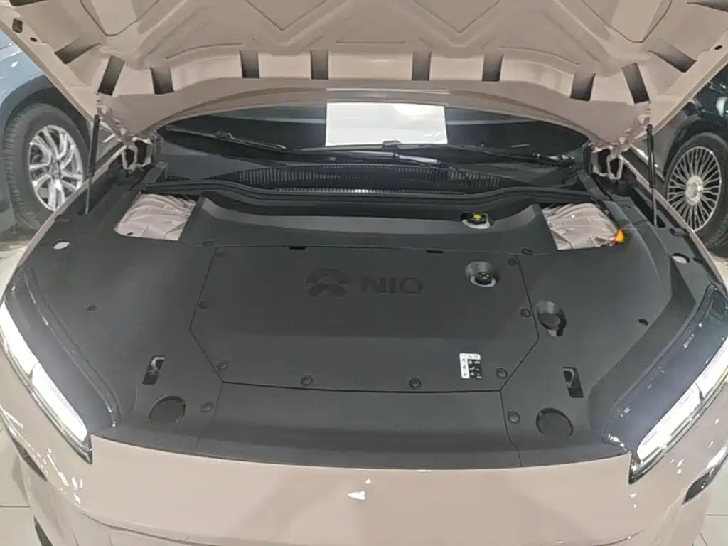 NIO ET5T 2026 2025 75kWh Touring