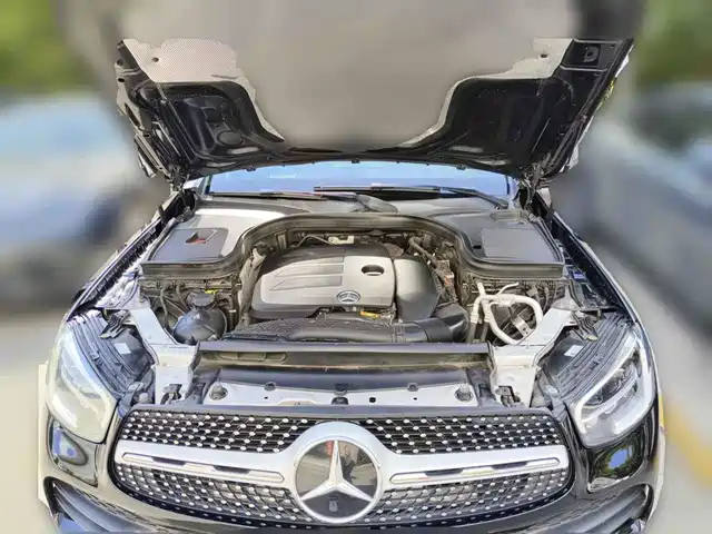 Mercedes-Benz GLC 2020 GLC 260 L 4MATIC Luxury — фото 3