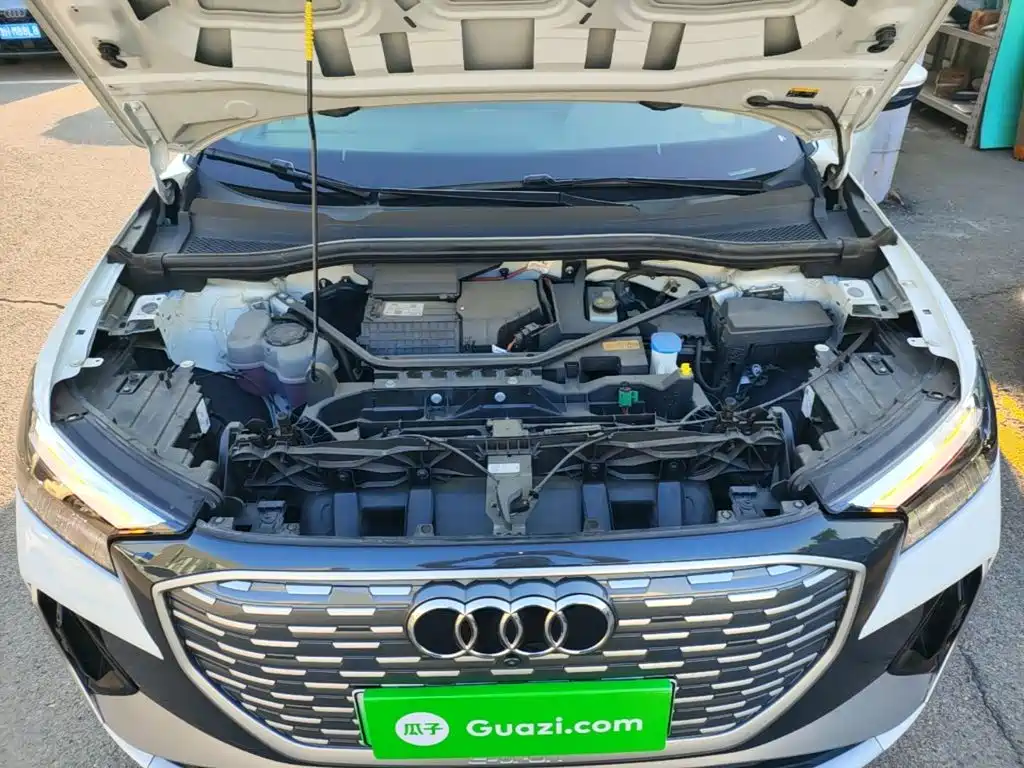 Audi Q4 e-tron 2025 2024 40 e-tron Creation Edition