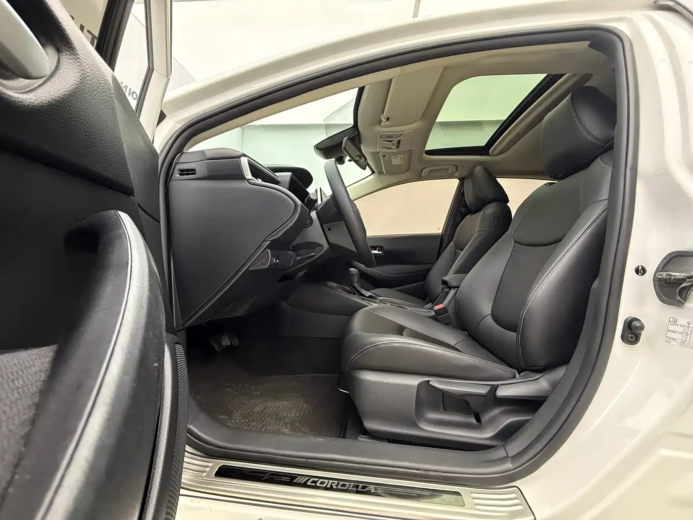 Toyota Corolla 2021 1.2T S-CVT Elite Edition фото 18
