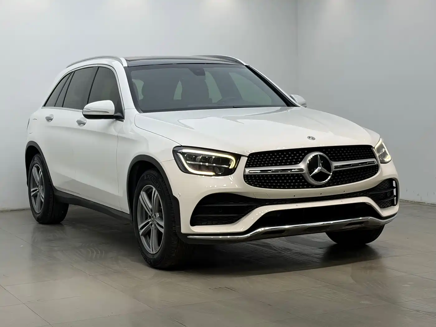 Mercedes-Benz GLC 2020 GLC 260 L 4MATIC Luxury фото 3