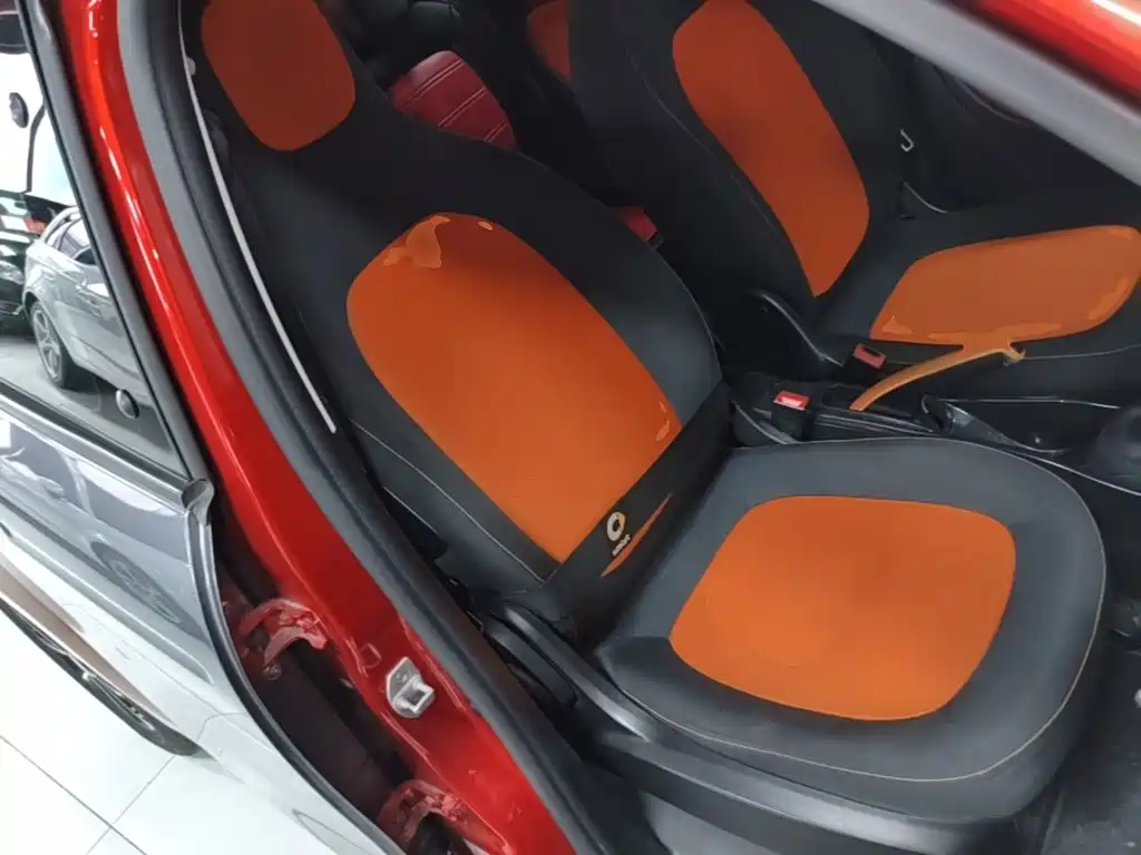 smart forfour 2017 2016 1.0L 52kW Passion Edition