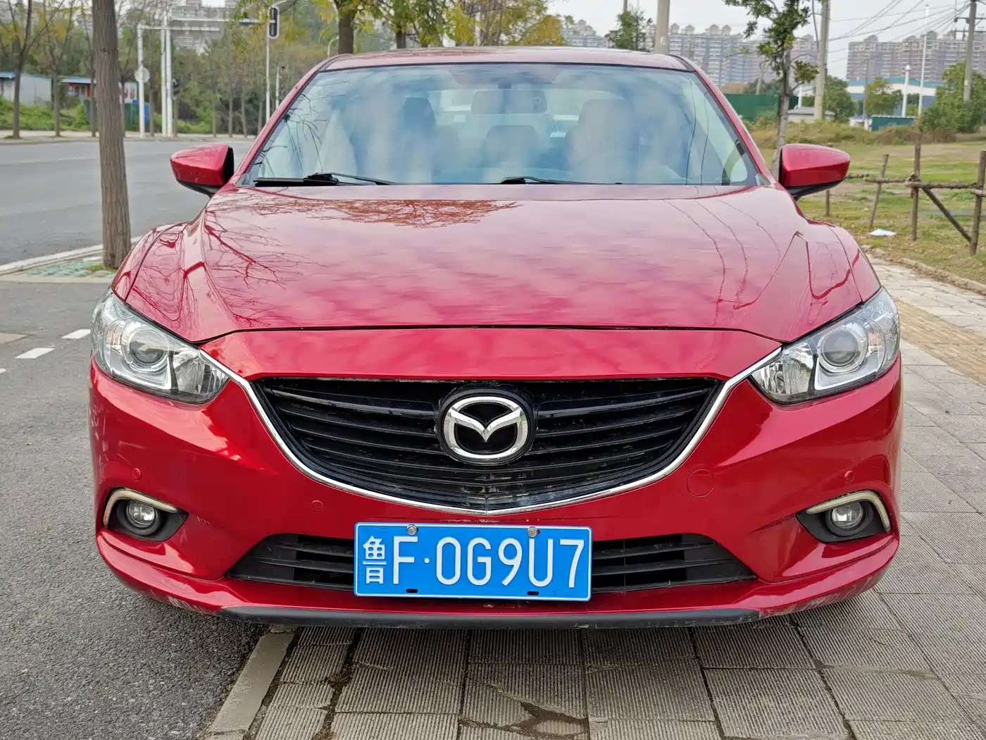 Photo 2 - Mazda Atenza