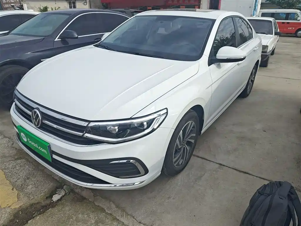 Volkswagen Bora 2025 200TSI DSG Joy Ride Navigation Edition