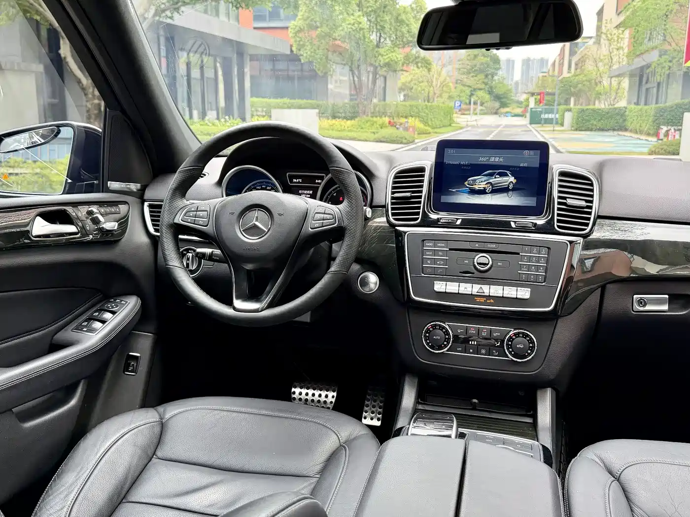 Mercedes-Benz GLE AMG 2017 AMG GLE 43 4MATIC фото 17