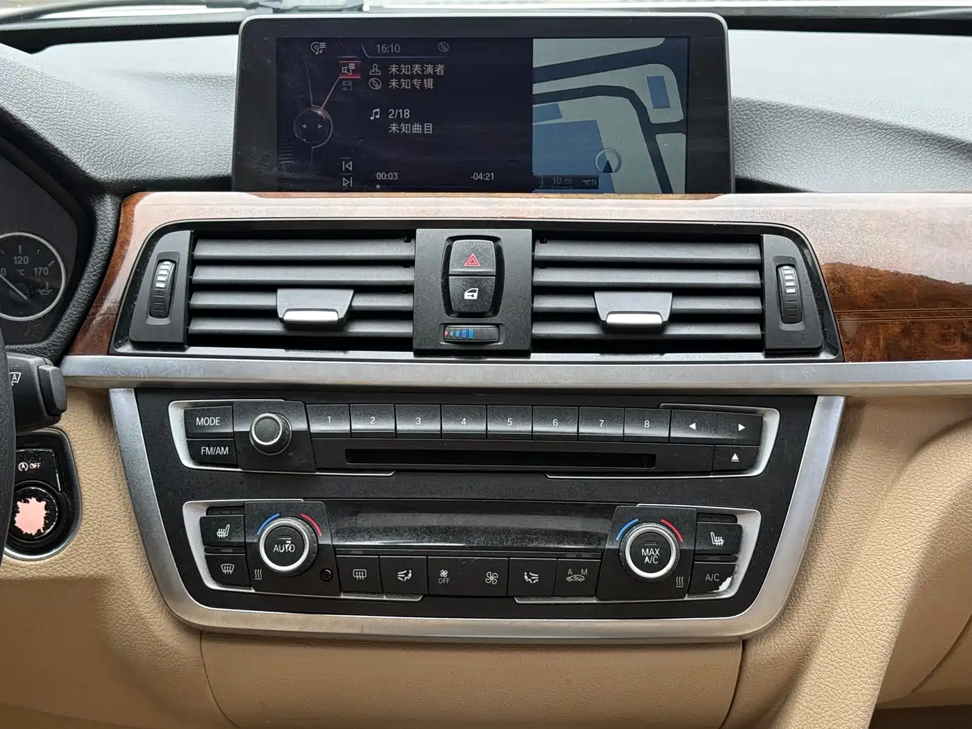 BMW 3 Series 2013 320Li Luxury Design Package фото 8