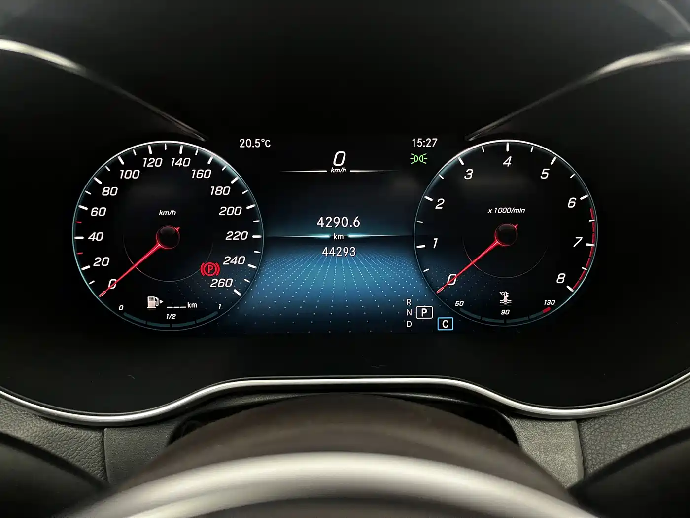 Mercedes-Benz GLC 2022 GLC 300 L 4MATIC Dynamic Collector's Edition фото 8