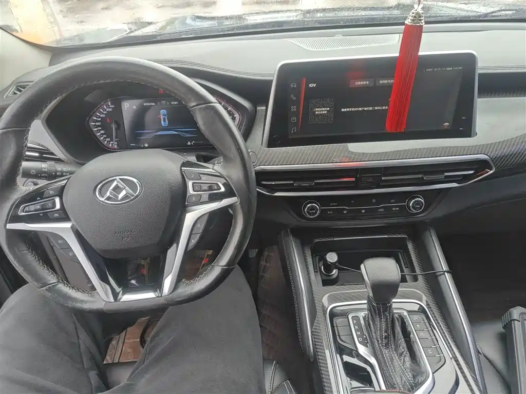 SAIC Maxus D90 2017 2.0T Automatic 4WD Sirius фото 6