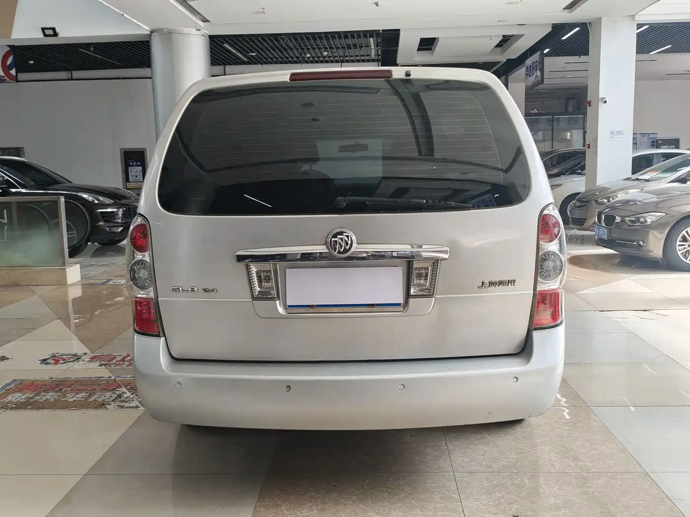Фото 5 - Buick GL8