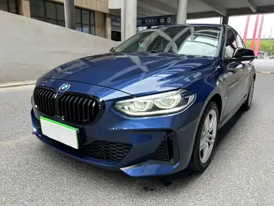 BMW 1